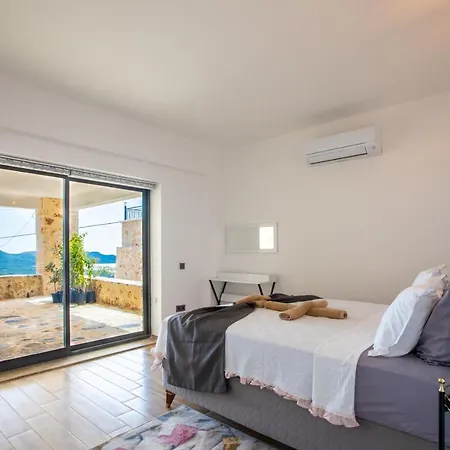 Outstanding With Sauna Private Pool Mountain And Sea View Ideal For Relaxing And Fun In Villa *