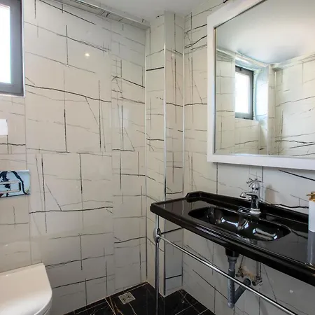 Outstanding With Sauna Private Pool Mountain And Sea View Ideal For Relaxing And Fun In Villa *